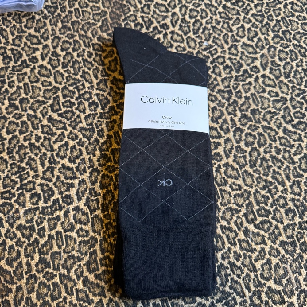 4 Pack Of Mens Calvin Klein Socks Size 7-12 NWT